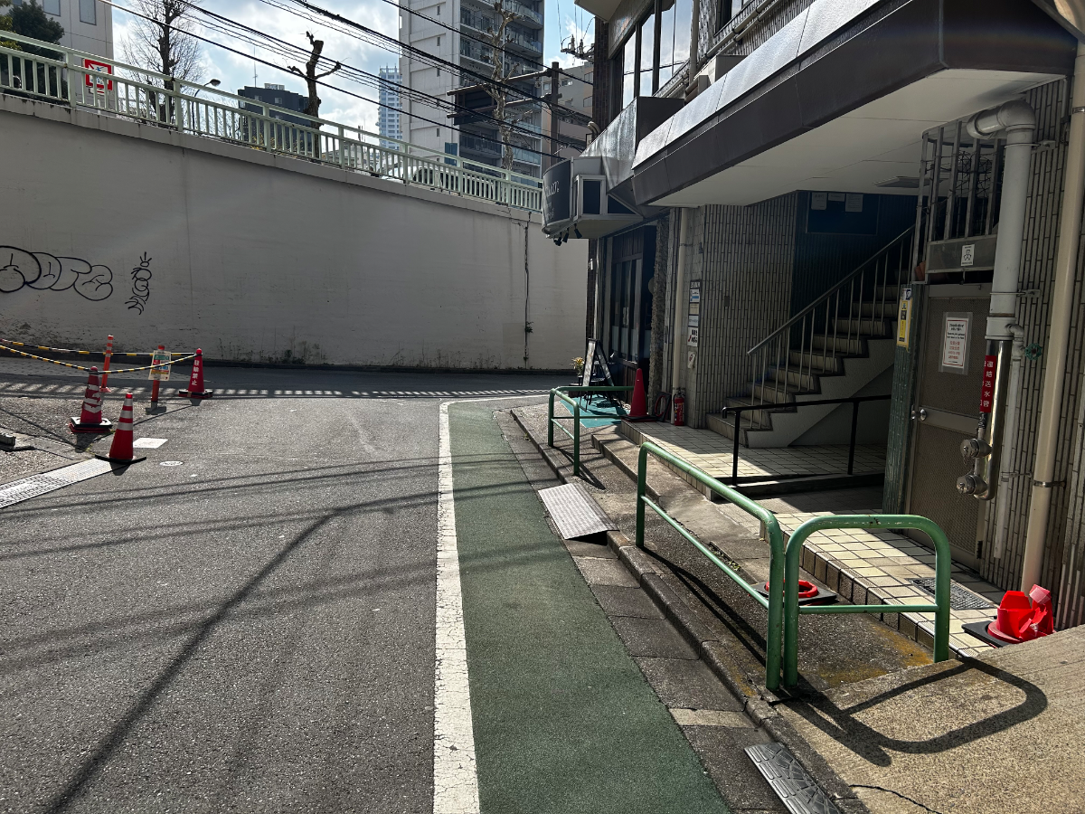 fresh/building/J00100379072_2