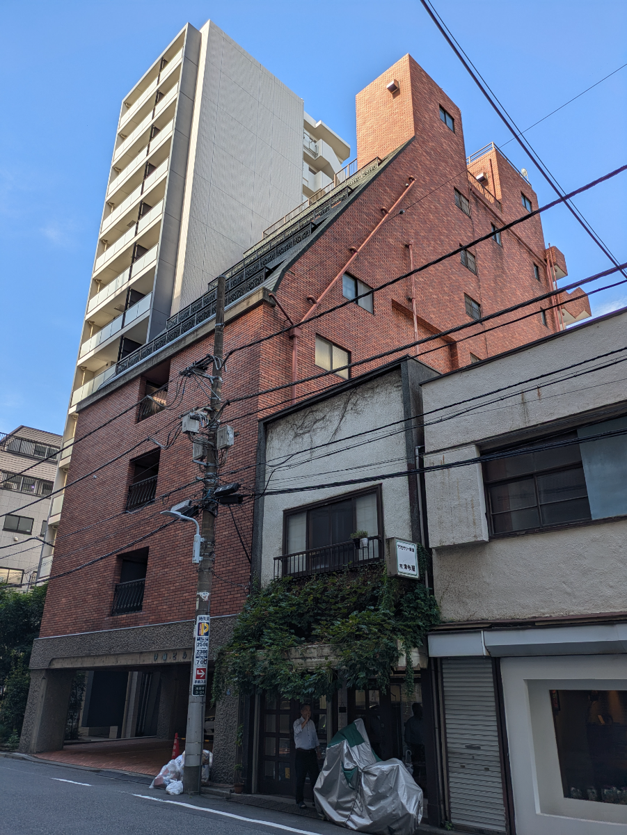 fresh/building/J00100379215_10