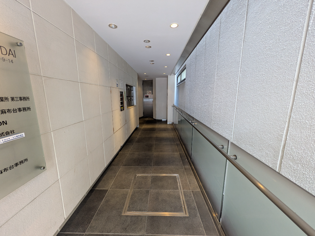 fresh/building/J00100379256_3