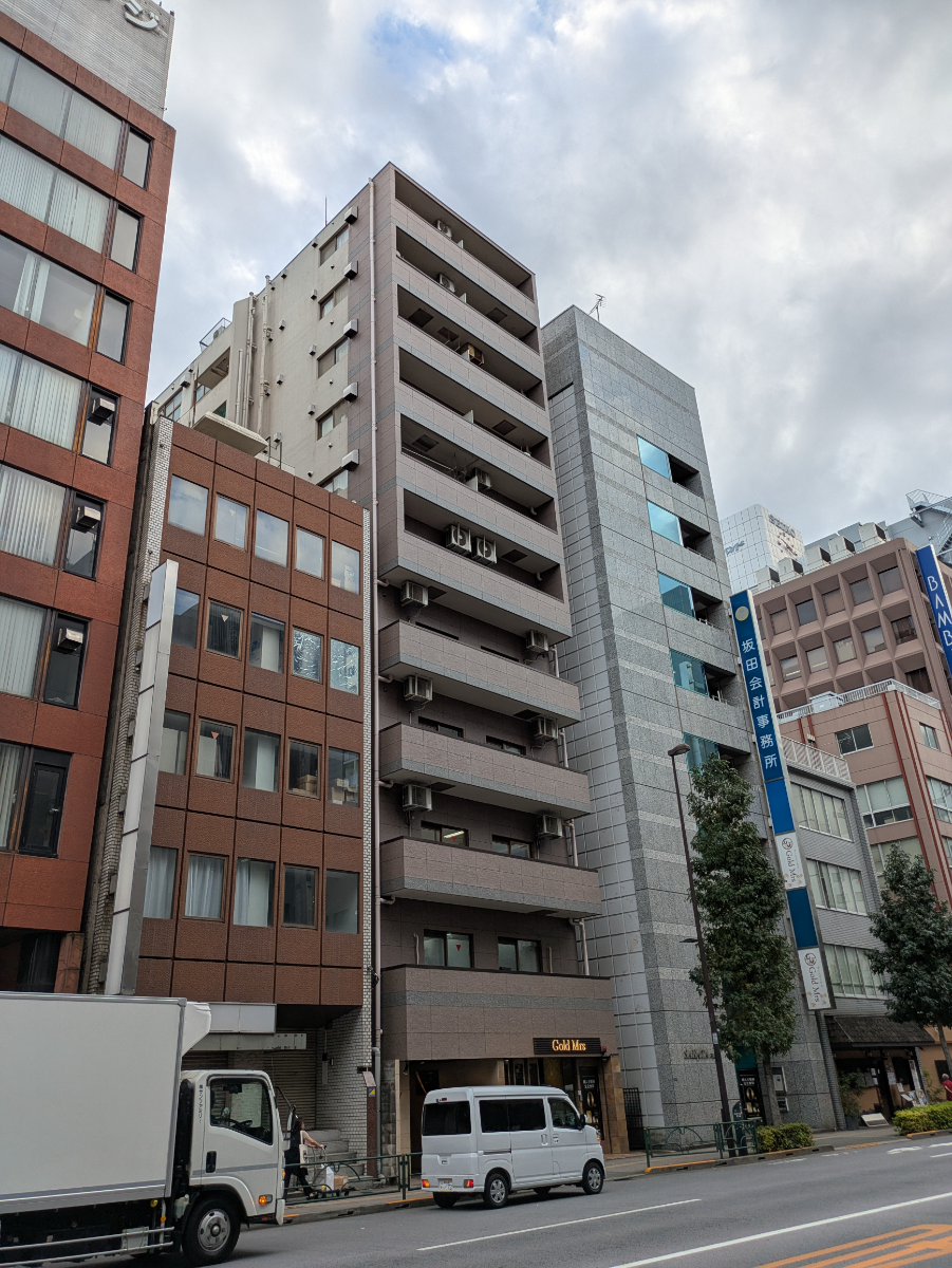 fresh/building/J00100379325_65