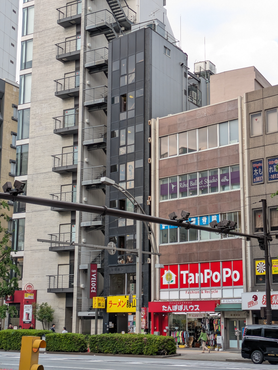 fresh/building/J00100379363_7