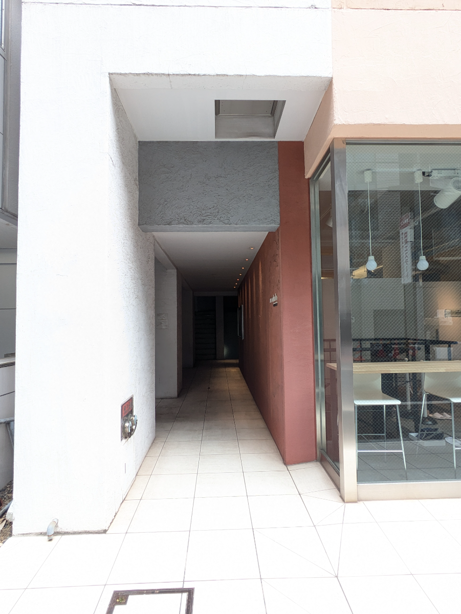 fresh/building/J00100379479_3