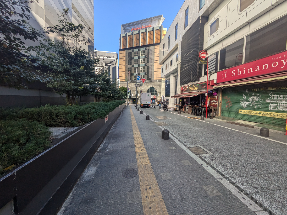 fresh/building/J00100379601_12