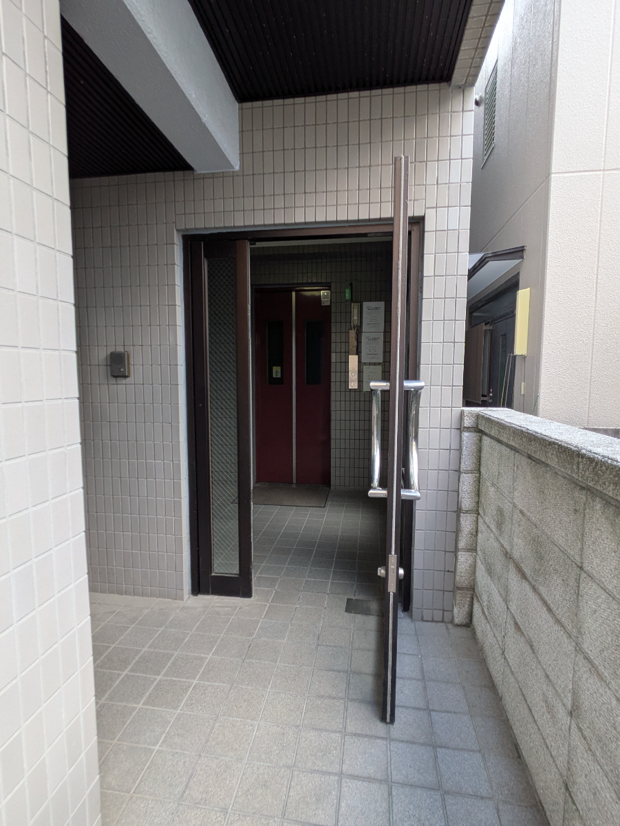 fresh/building/J00100379857_3