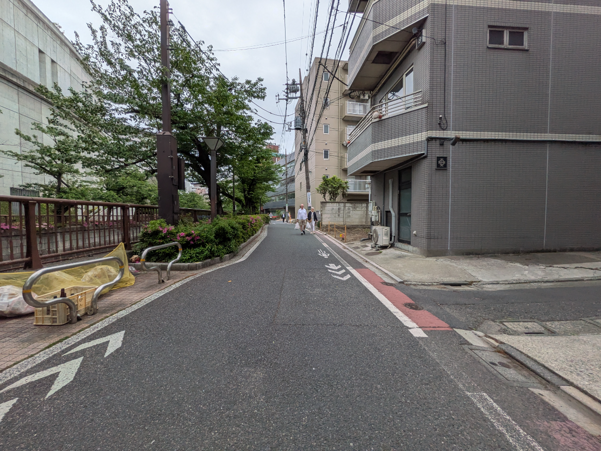 fresh/building/J00100379981_2