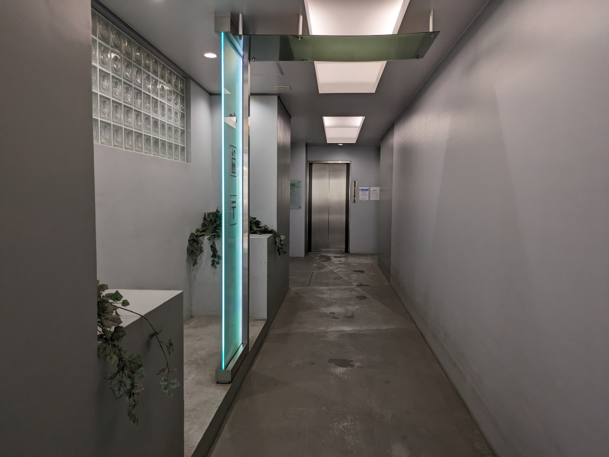 fresh/building/J00100379996_10