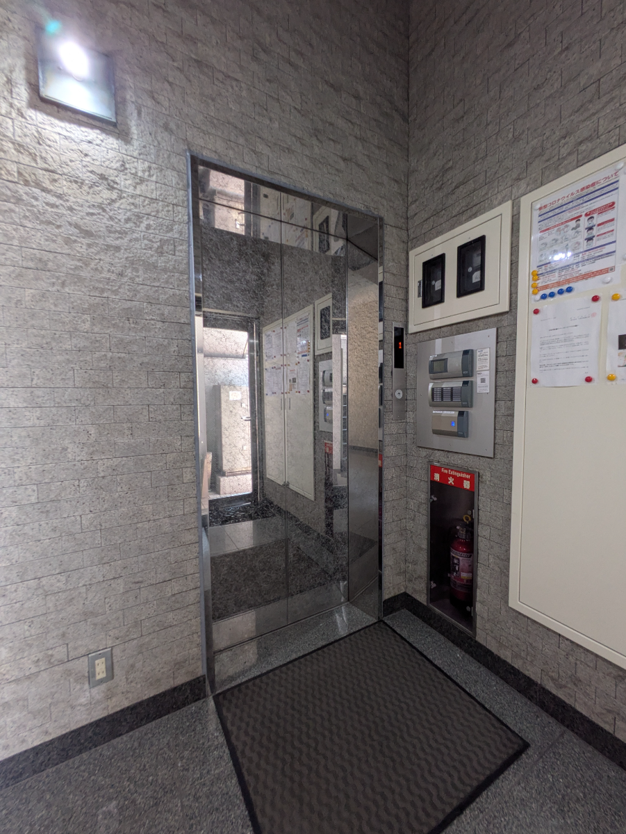 fresh/building/J00100380079_4