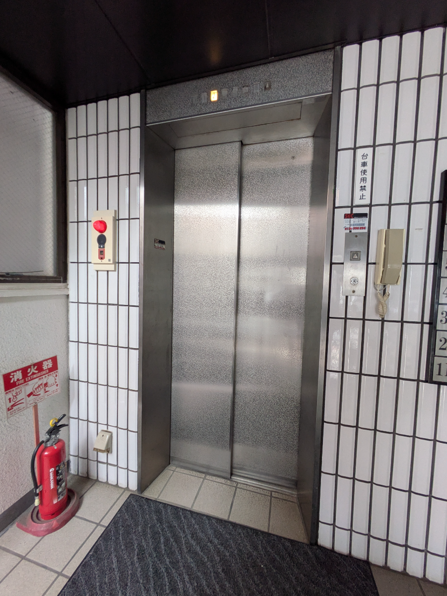 fresh/building/J00100380087_4