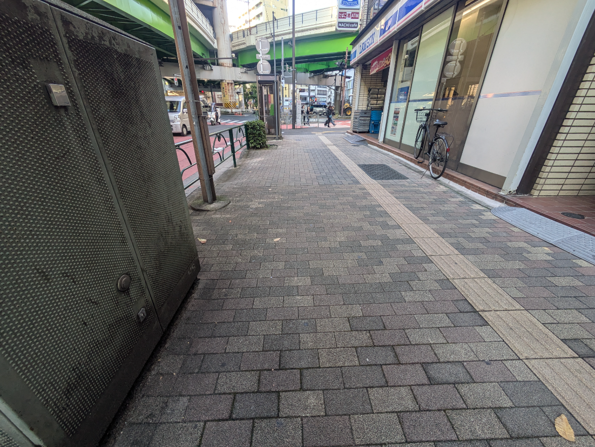 fresh/building/J00100380393_16