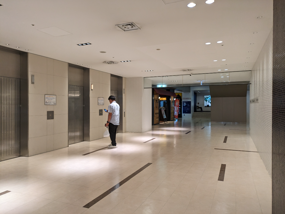 fresh/building/J00100380728_49