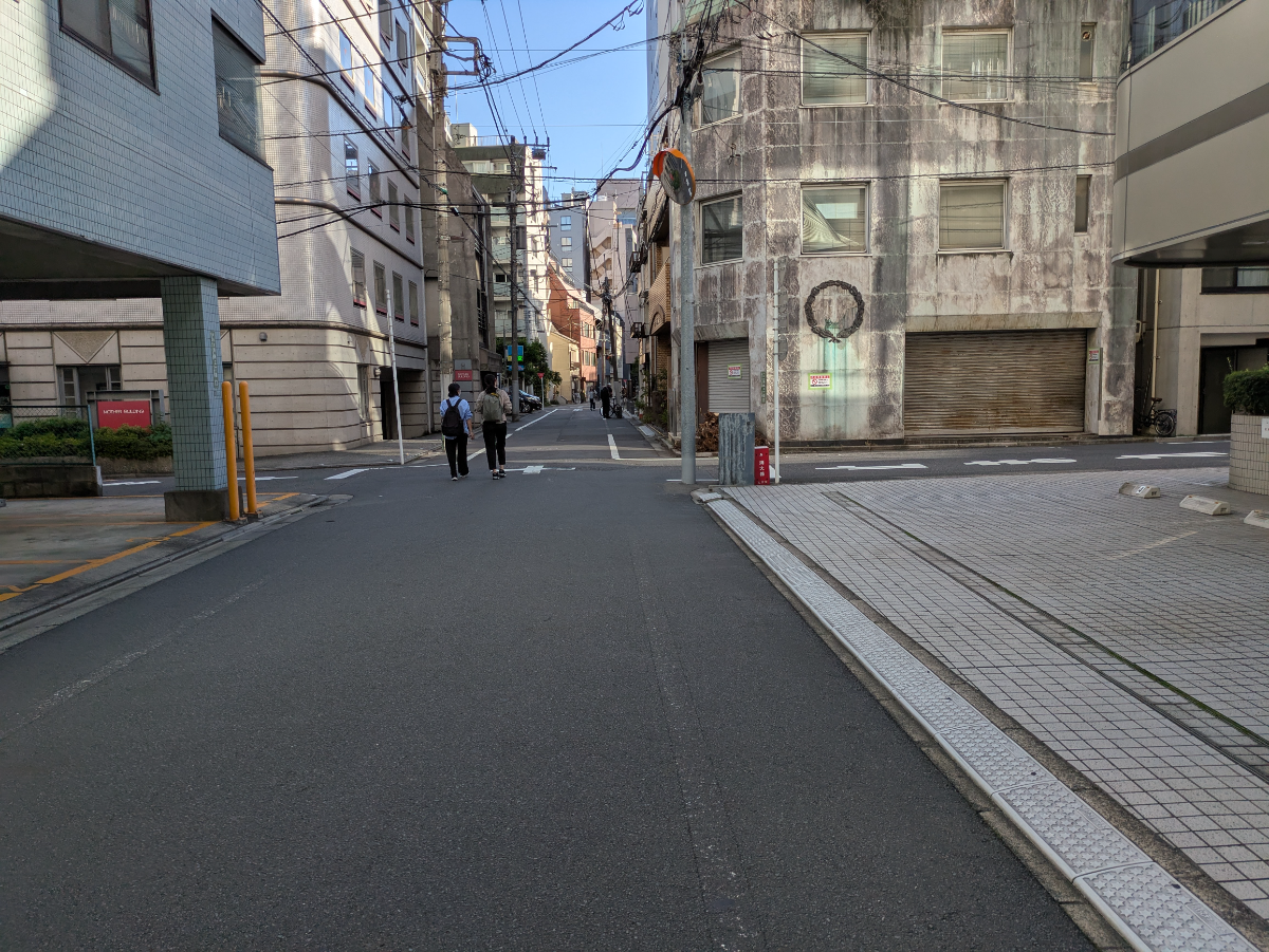 fresh/building/J00100381043_2