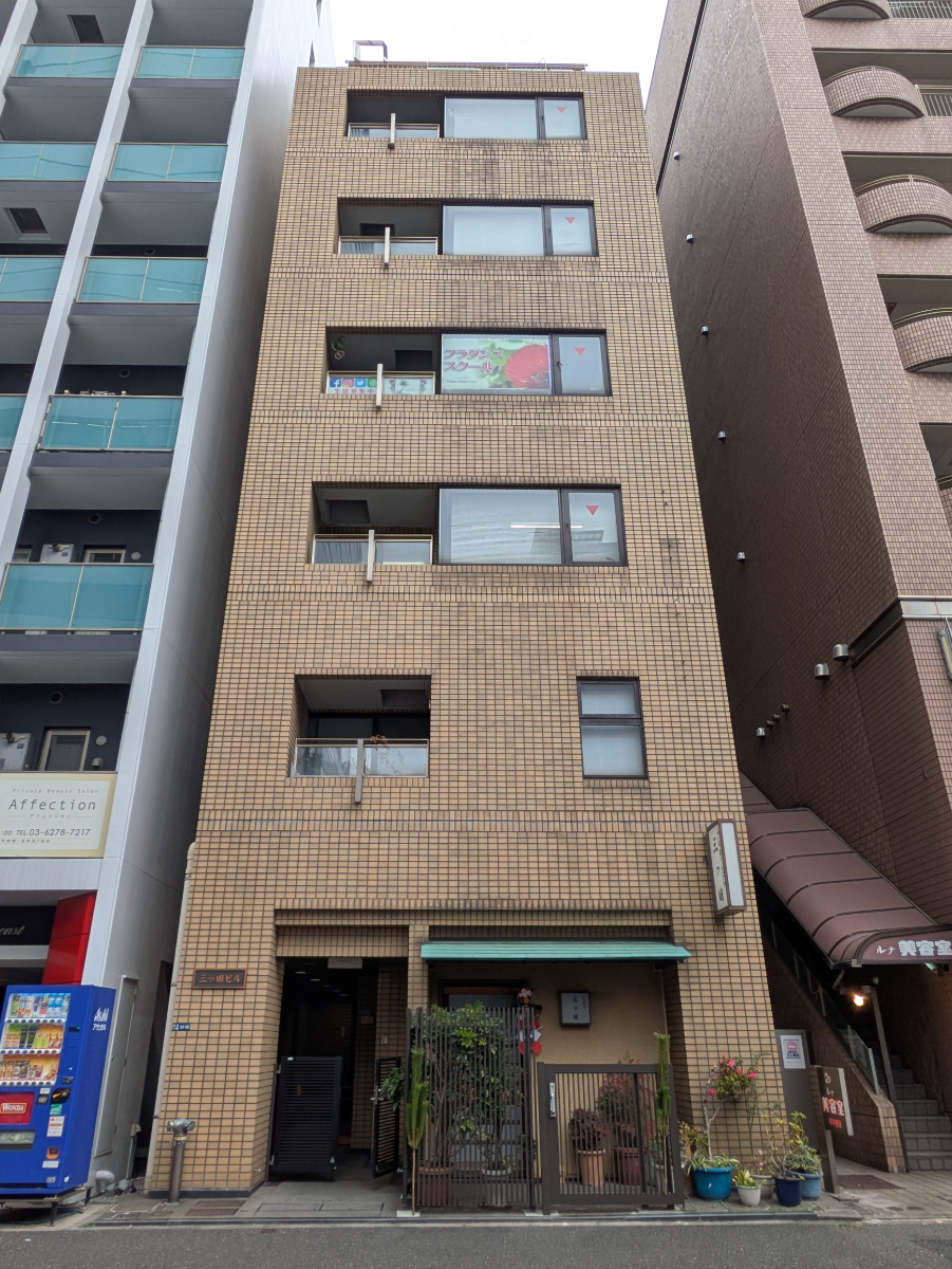 fresh/building/J00100381084_5