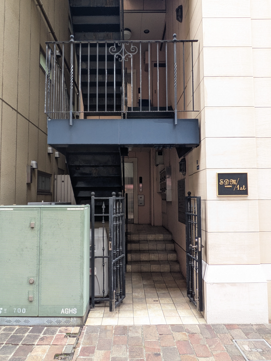 fresh/building/J00100381085_3
