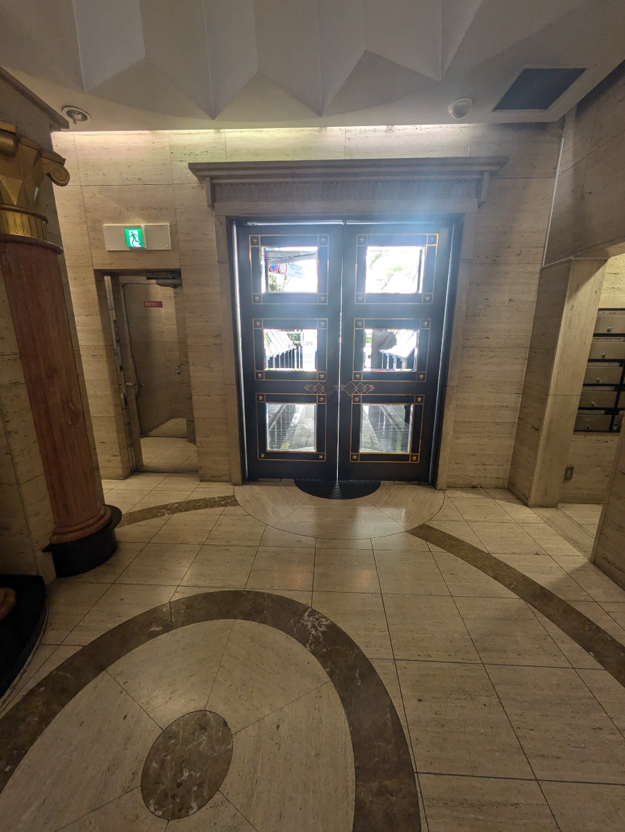 fresh/building/J00100381097_11