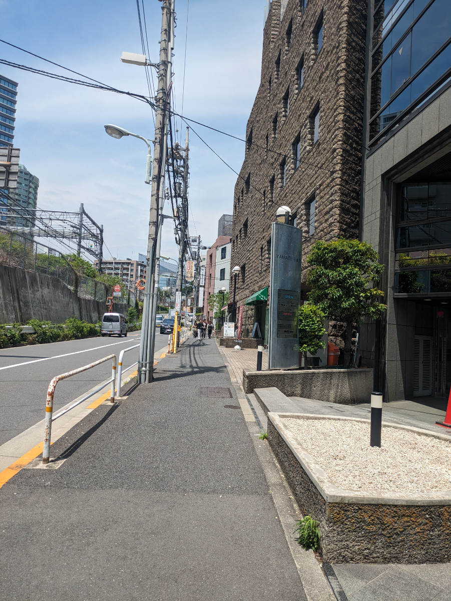 fresh/building/J00100381100_2