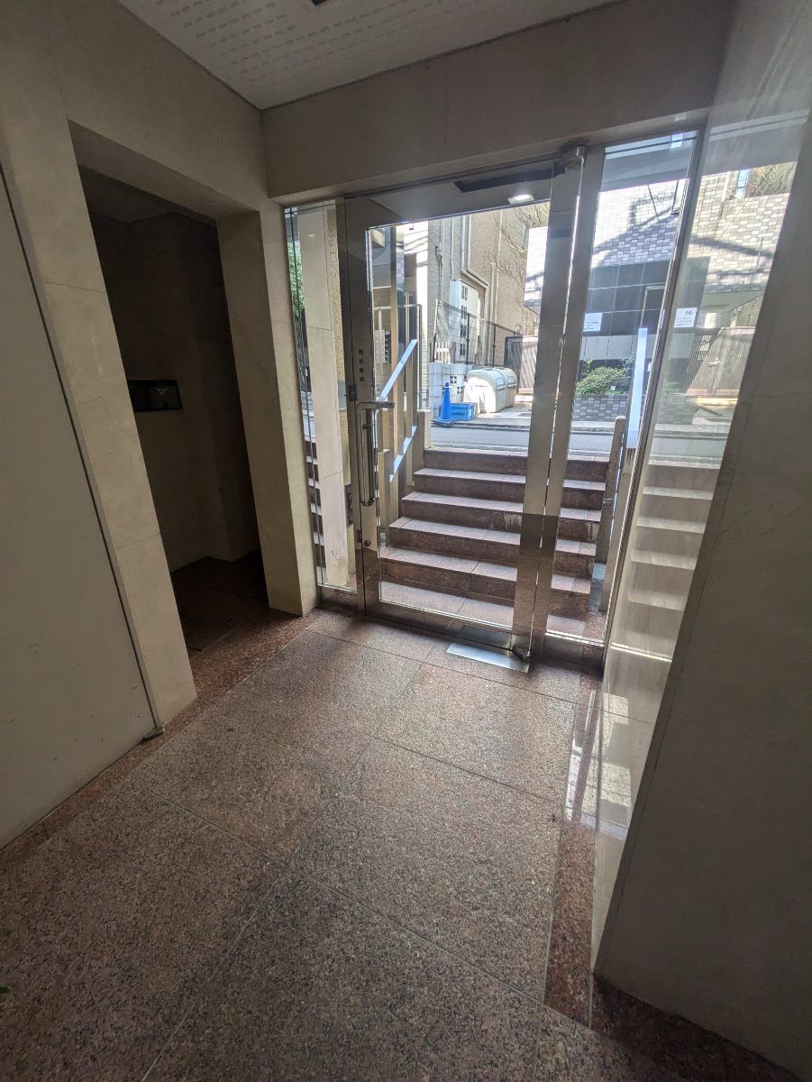 fresh/building/J00100381117_8