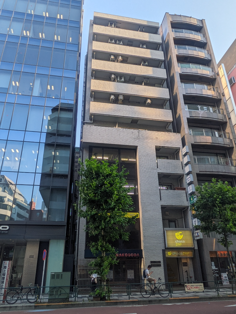 fresh/building/J00100381150_64