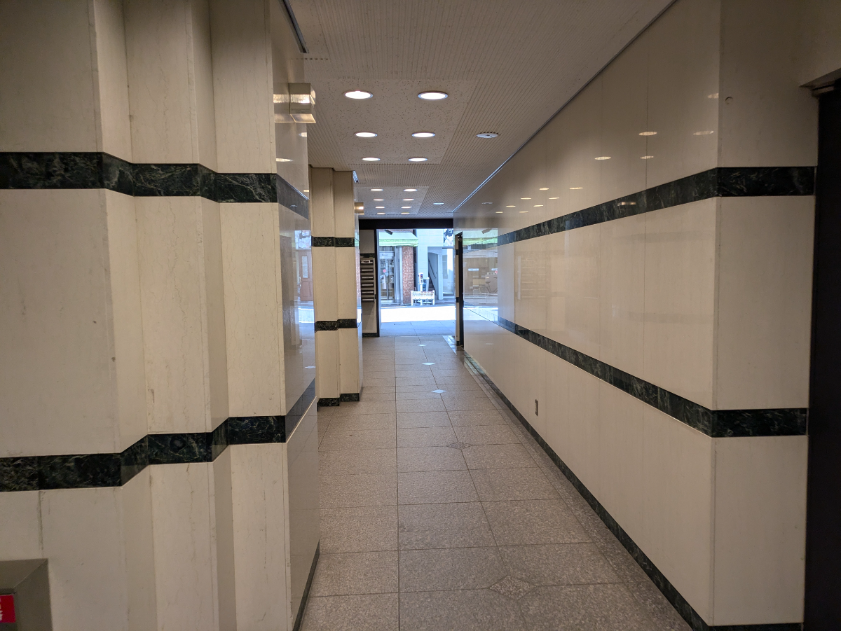 fresh/building/J00100381497_9