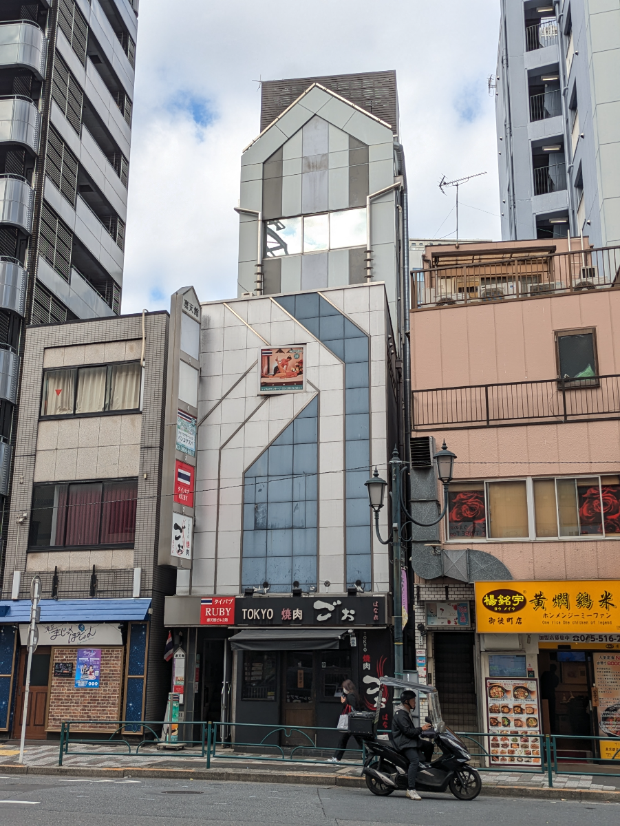fresh/building/J00100381815_14