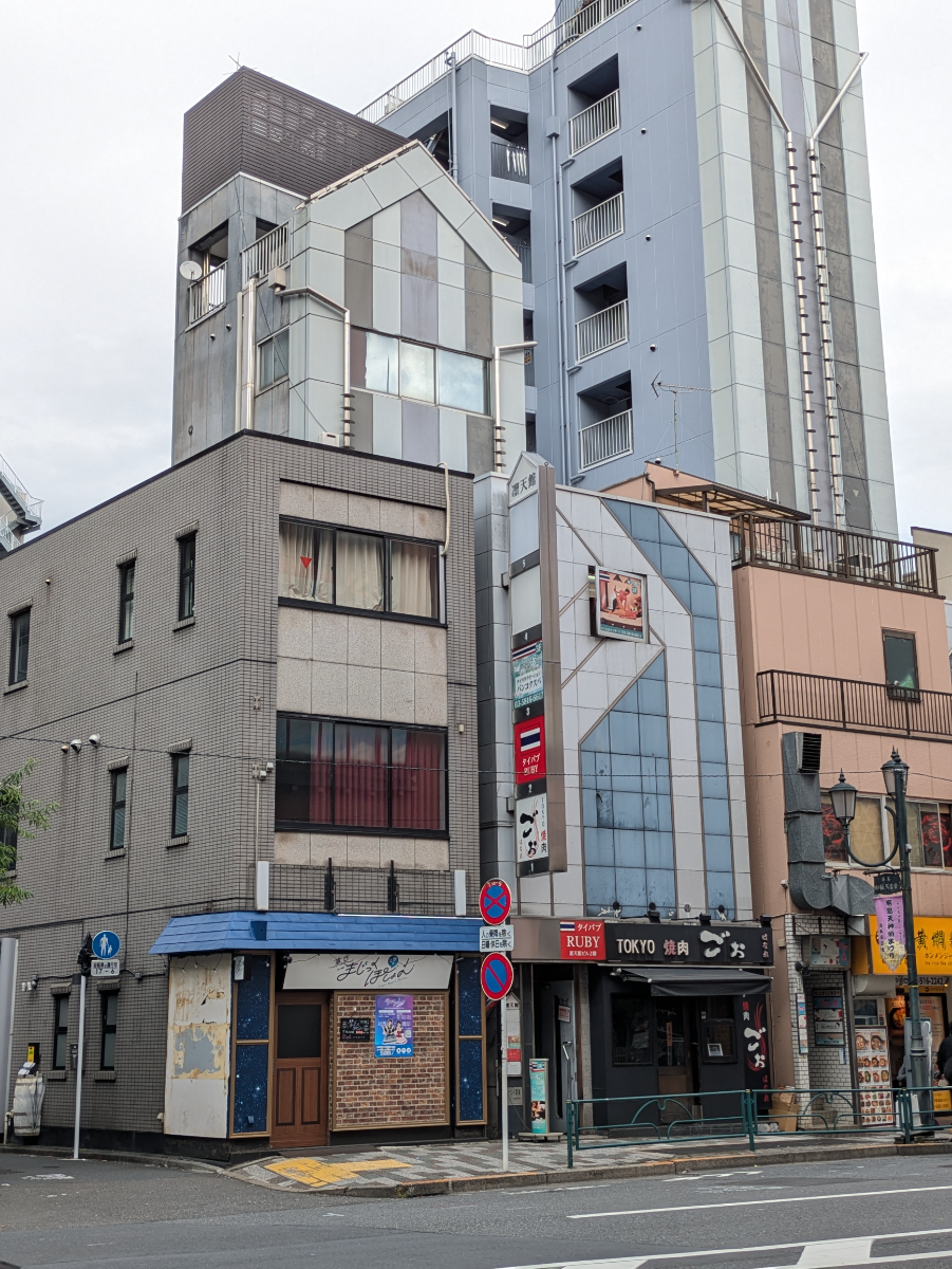 fresh/building/J00100381815_16