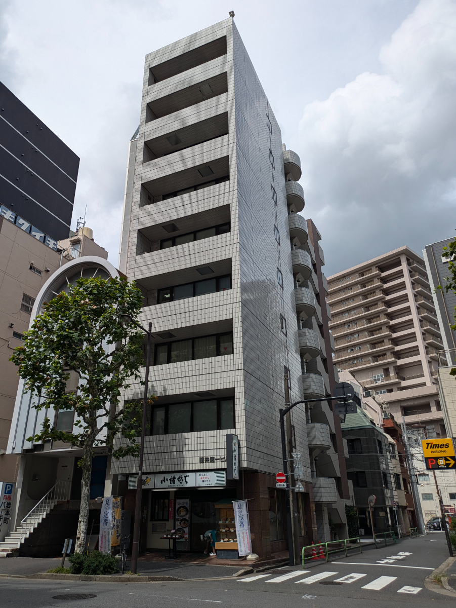 fresh/building/J00100382011_1