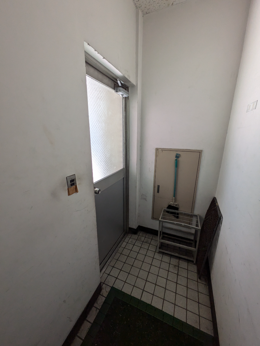 fresh/building/J00100382111_7