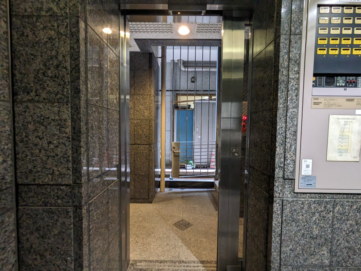 fresh/building/J00100382865_12