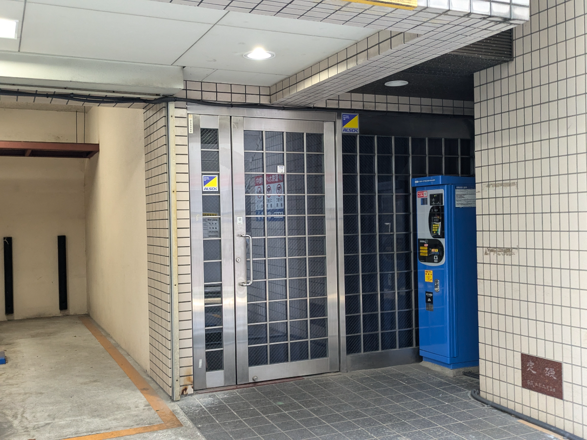 fresh/building/J00100382972_3