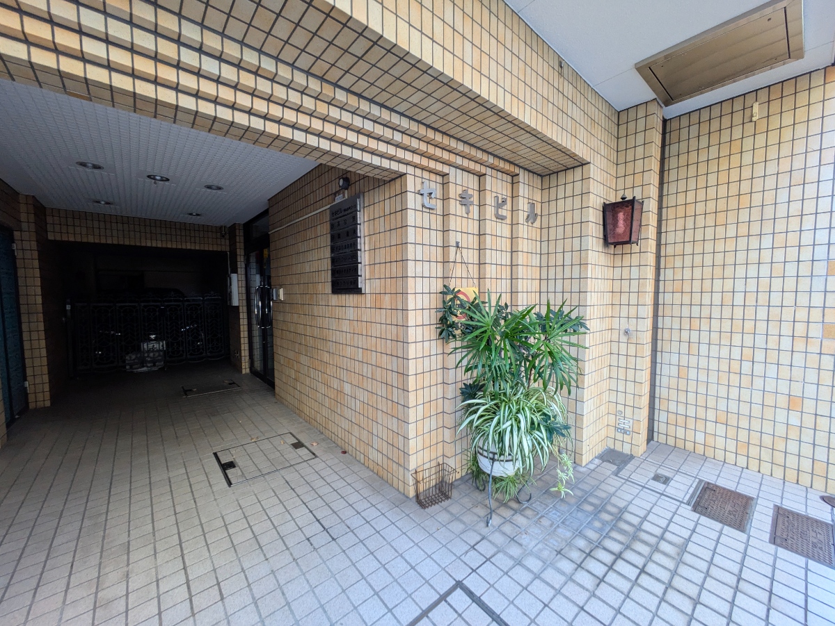 fresh/building/J00100383076_7