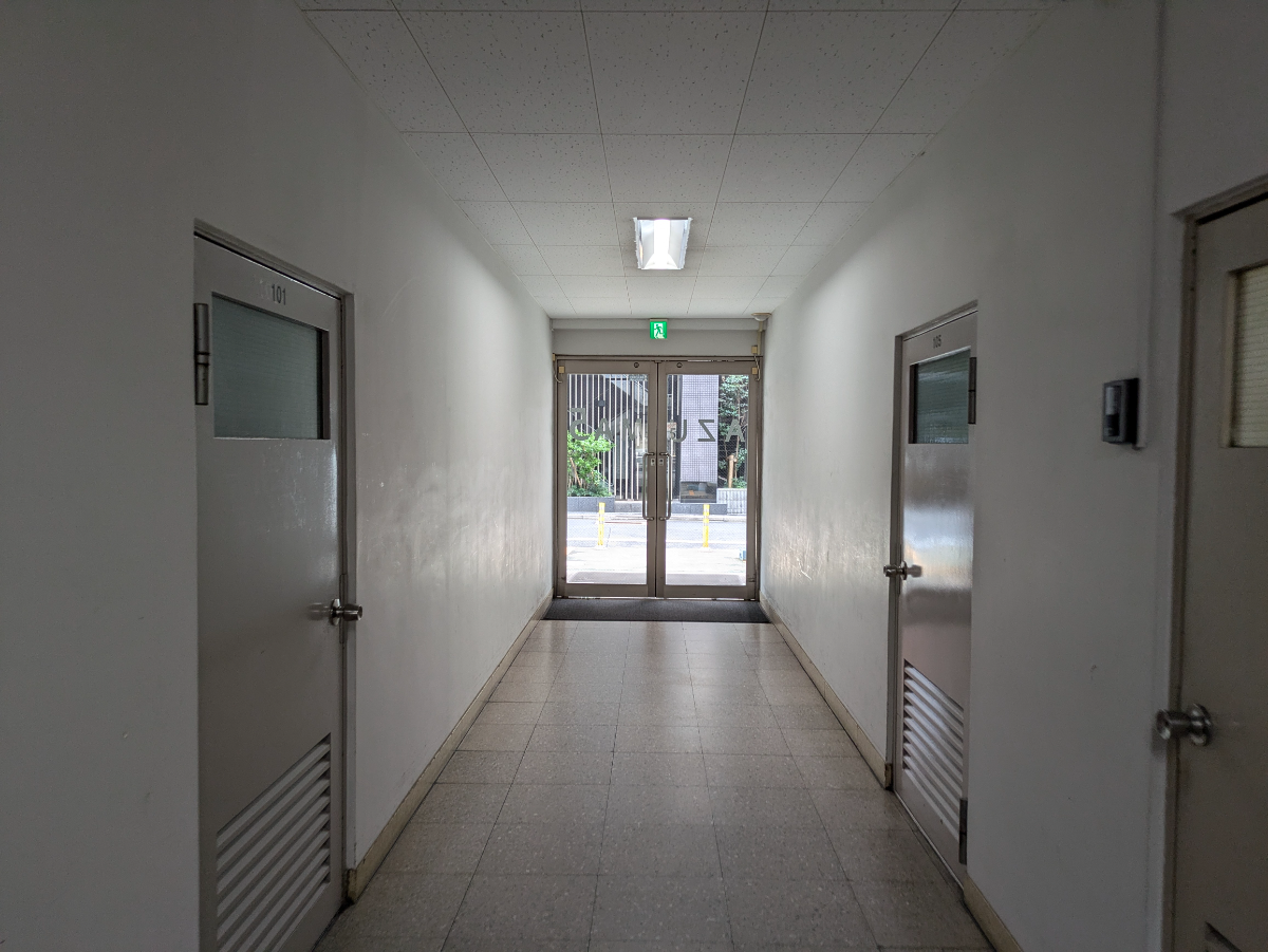 fresh/building/J00100383100_21