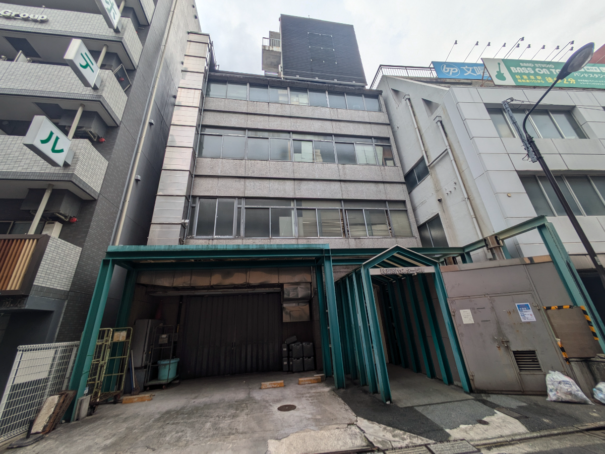 fresh/building/J00100383102_1