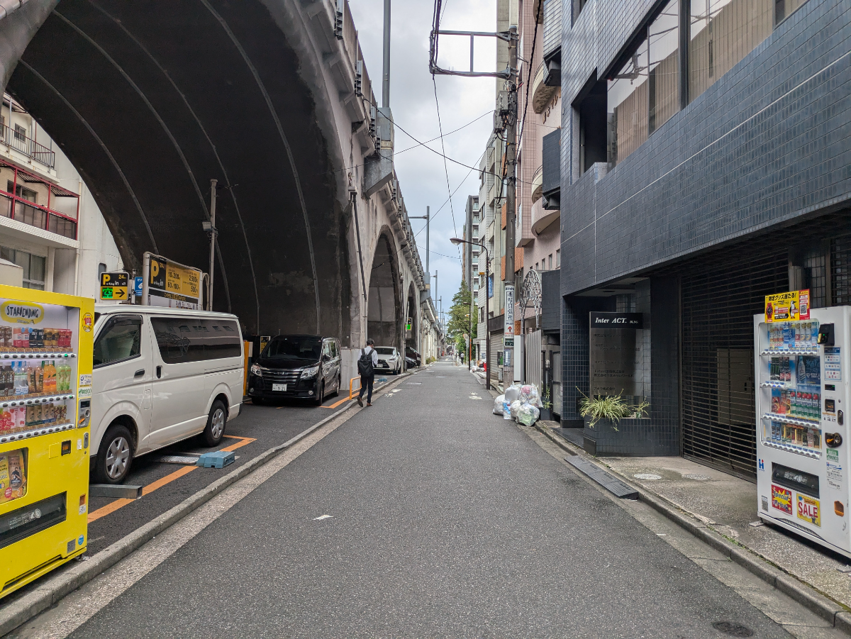 fresh/building/J00100383103_12