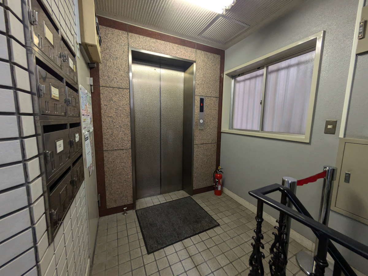 fresh/building/J00100383108_4