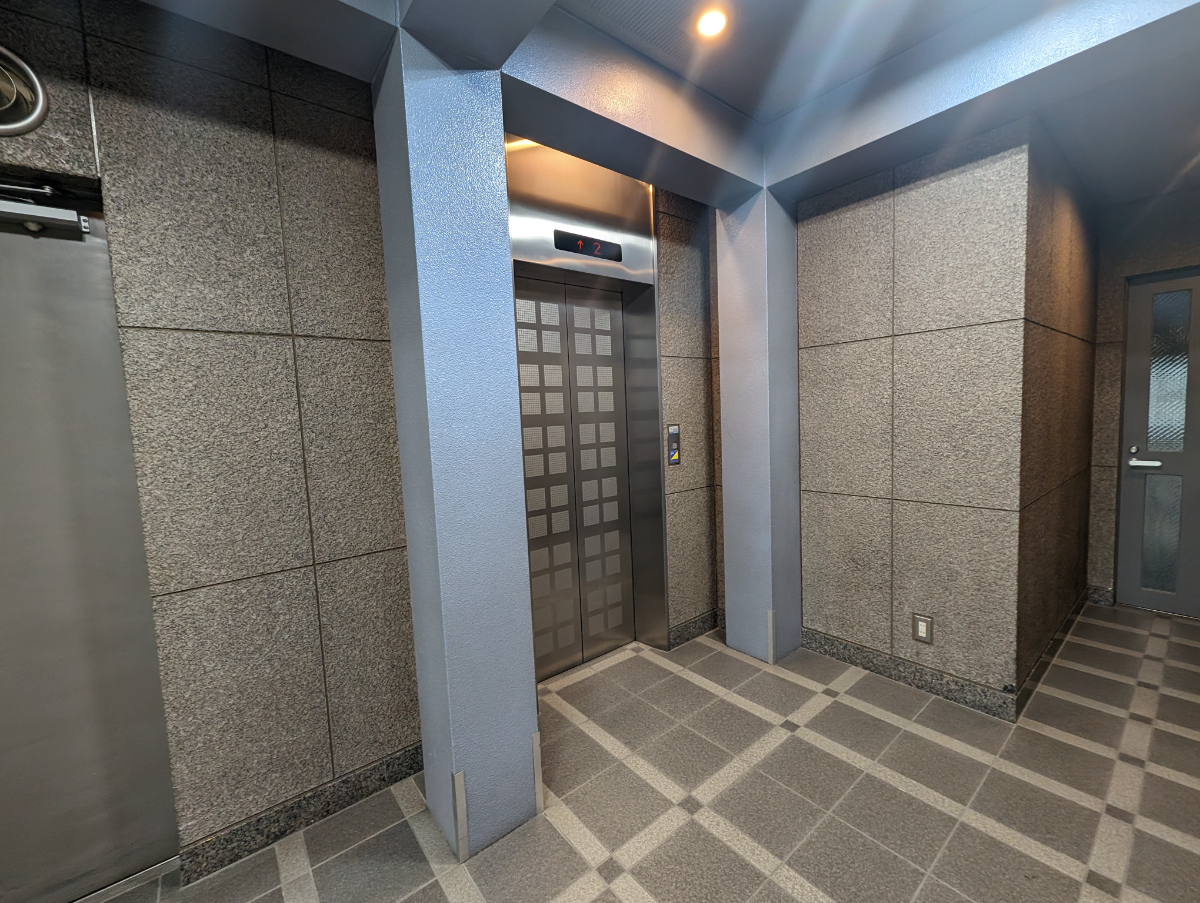 fresh/building/J00100383158_4