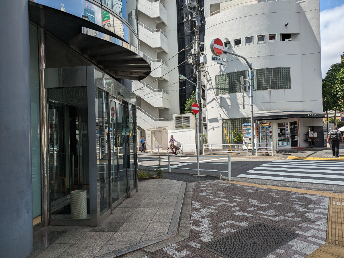 fresh/building/J00100383337_2