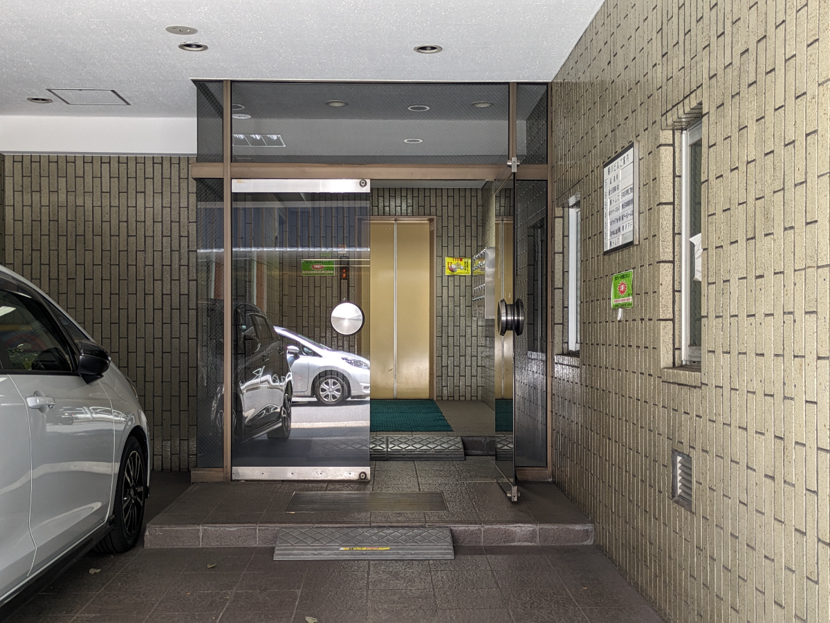 fresh/building/J00100383437_3