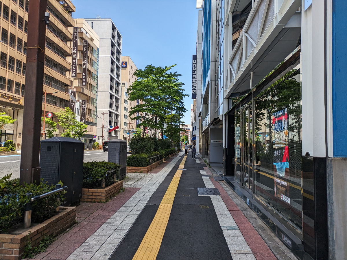 fresh/building/J00100383454_2