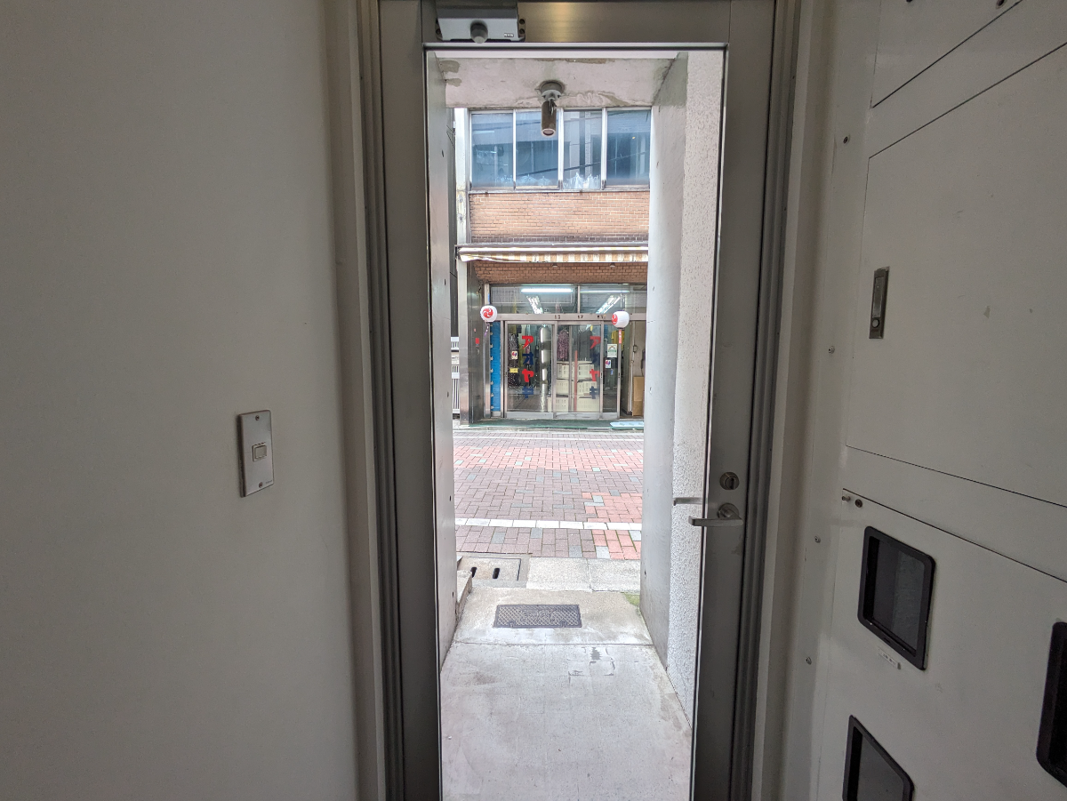 fresh/building/J00100383462_12