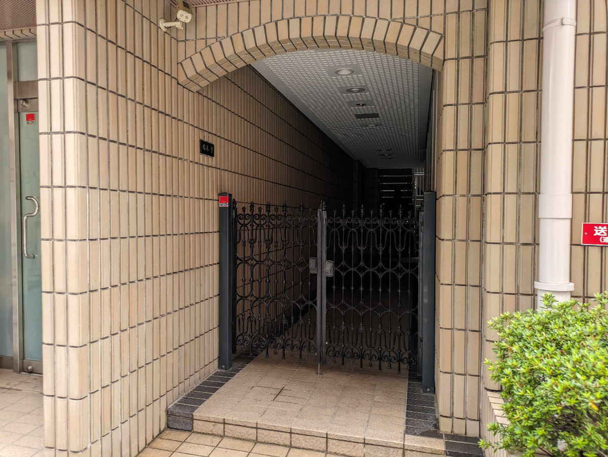 fresh/building/J00100383477_3