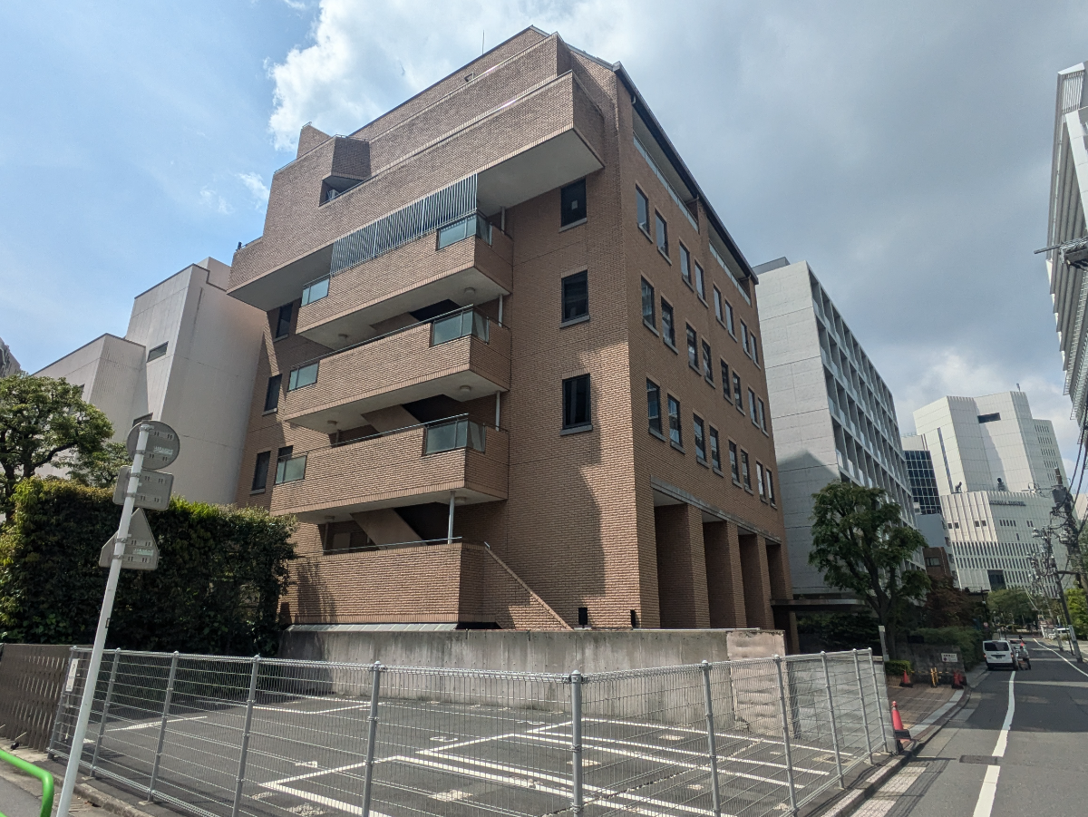 fresh/building/J00100383696_7