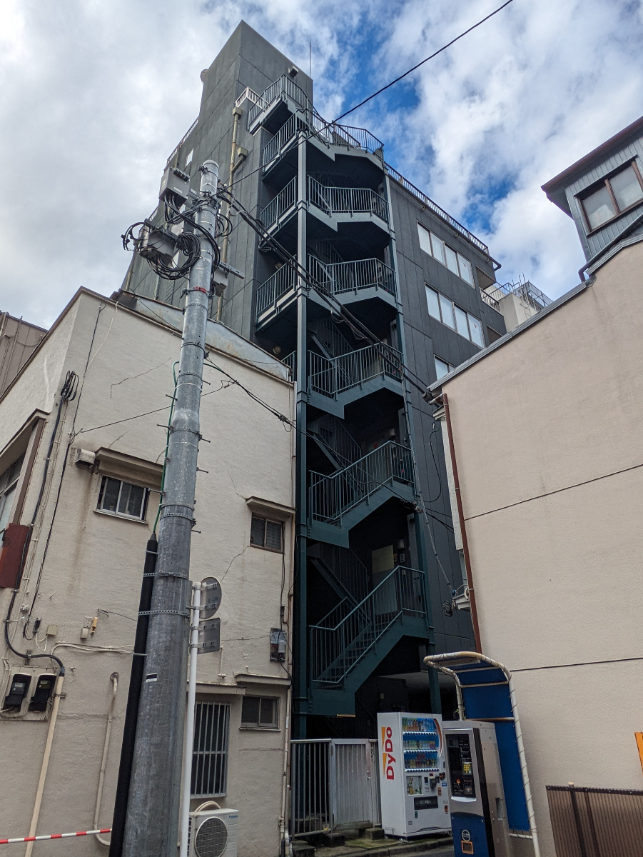 fresh/building/J00100383737_15