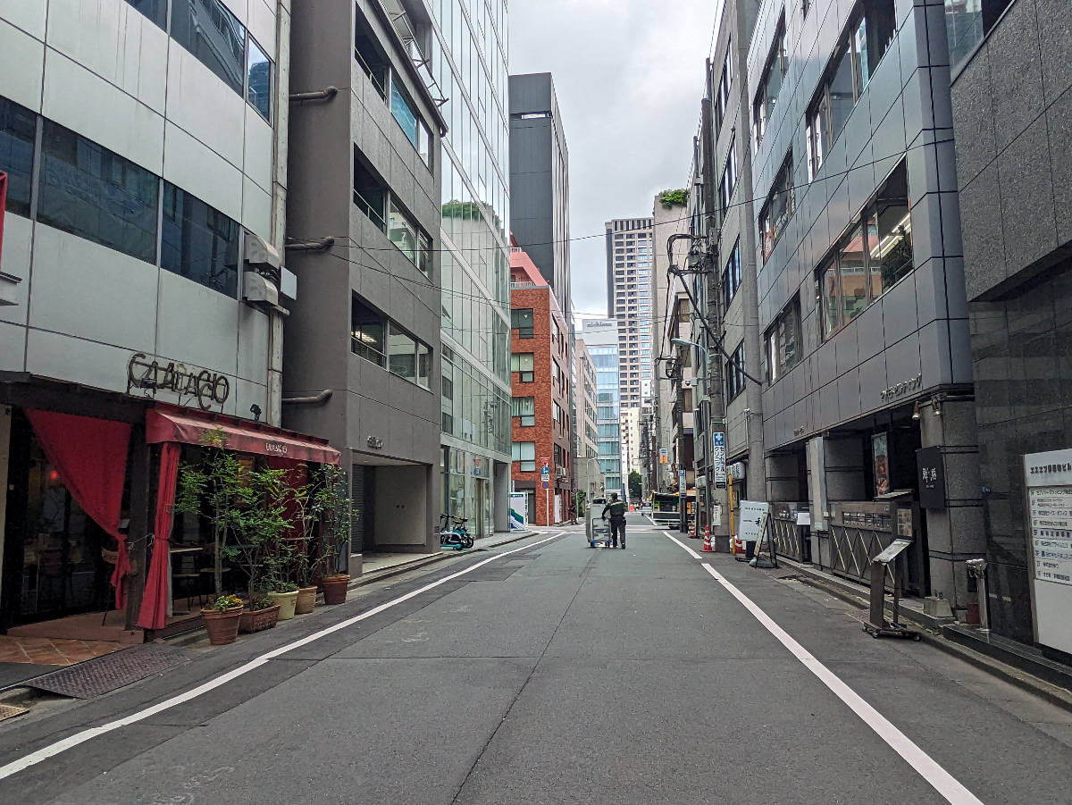 fresh/building/J00100383837_2