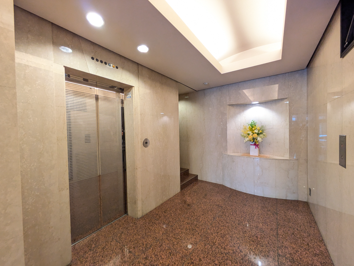 fresh/building/J00100383881_4