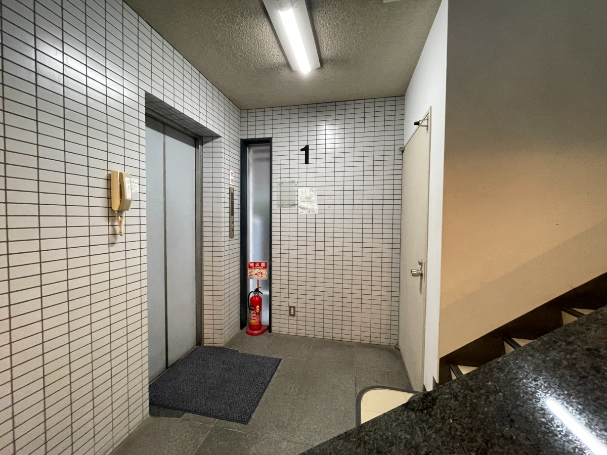 fresh/building/J00100384021_4