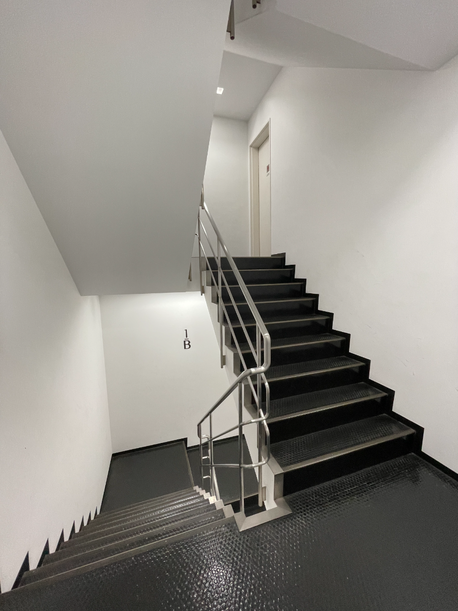 fresh/building/J00100384107_5