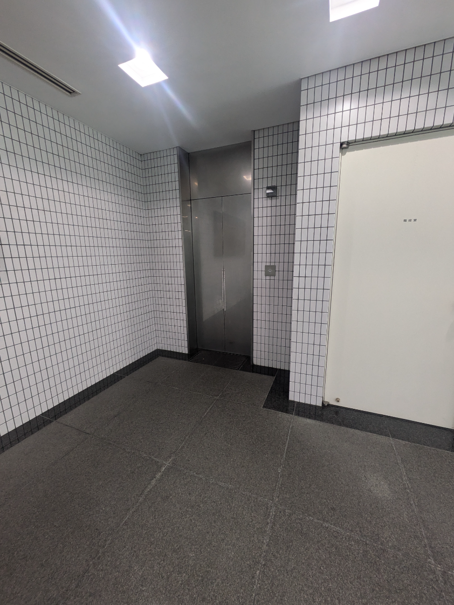 fresh/building/J00100384113_4