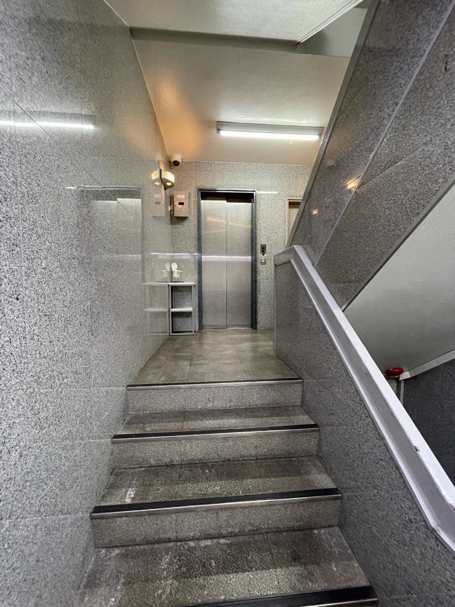 fresh/building/J00100384127_5