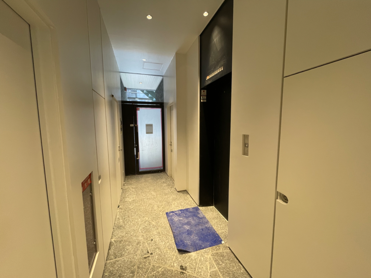 fresh/building/J00100384195_4