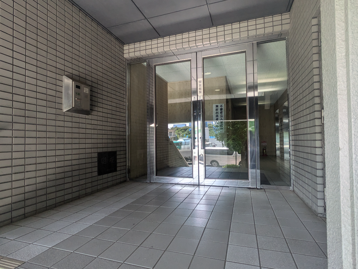 fresh/building/J00100384202_3