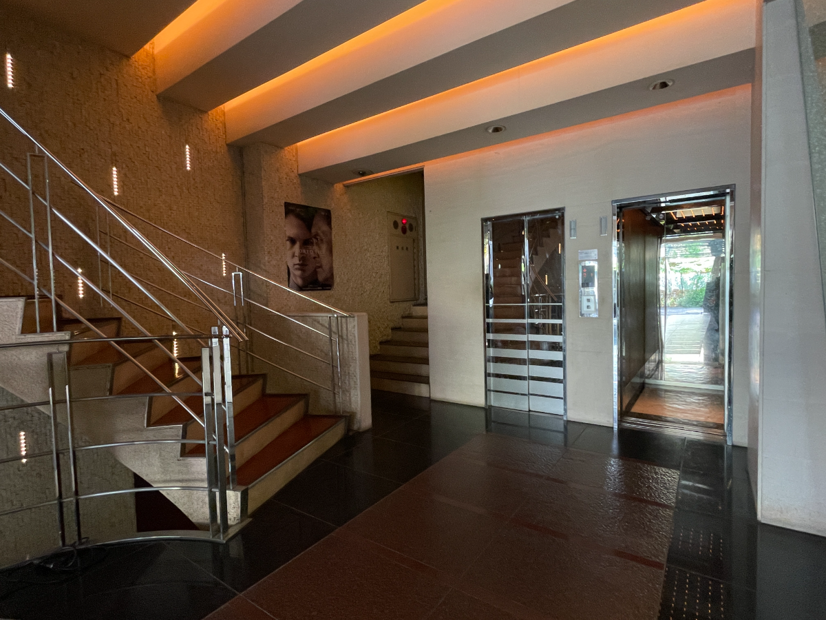 fresh/building/J00100384205_4